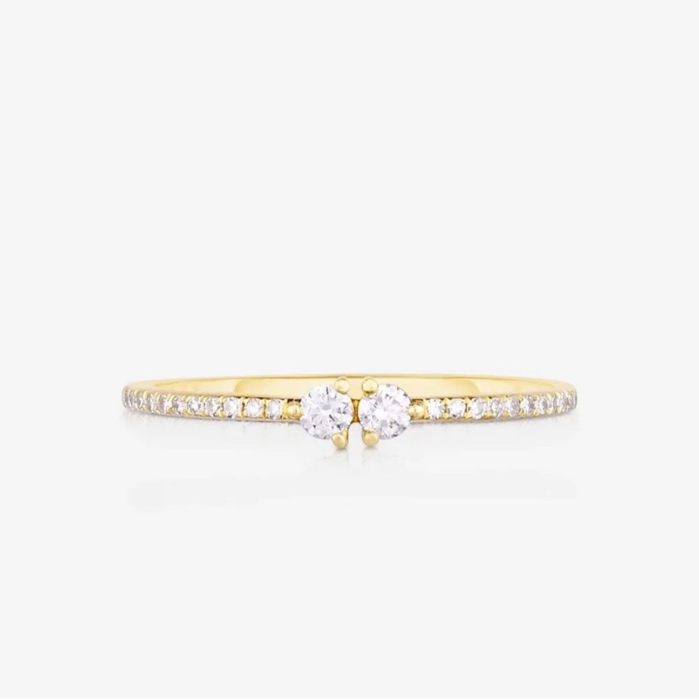 NWOT - Ring Concierge Twin Diamond Pinky Ring - Size 3